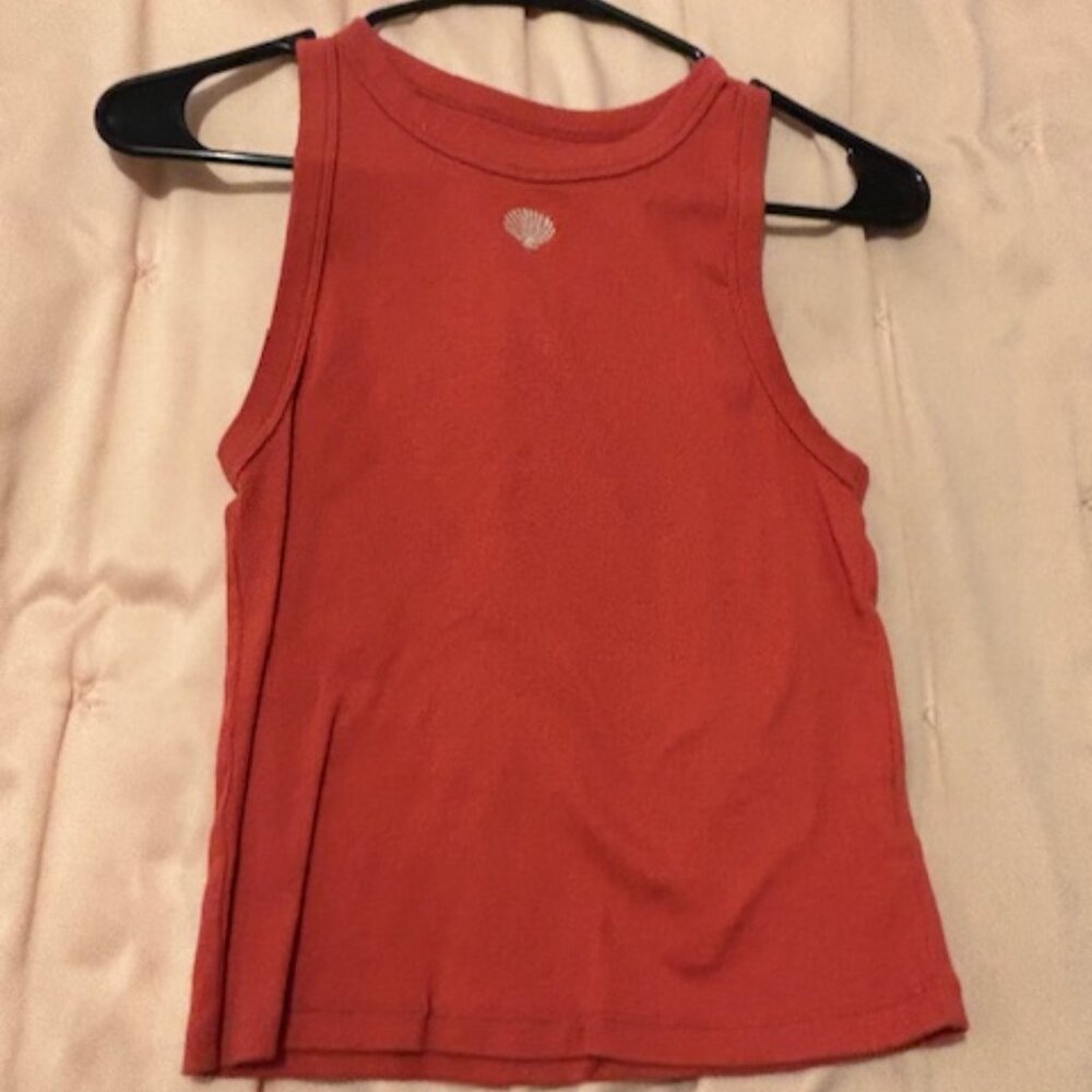 red tank top with seashell print